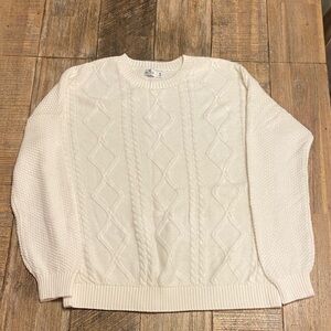 Hollister Cream Cable Knit Crewneck Sweater